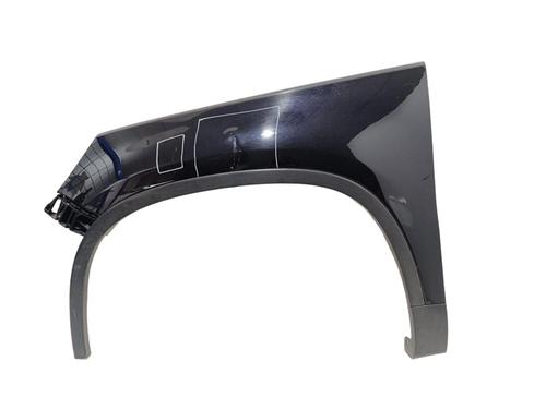 Used Left front fenders VW TIGUAN (5N_) [2007-2018]  24642106