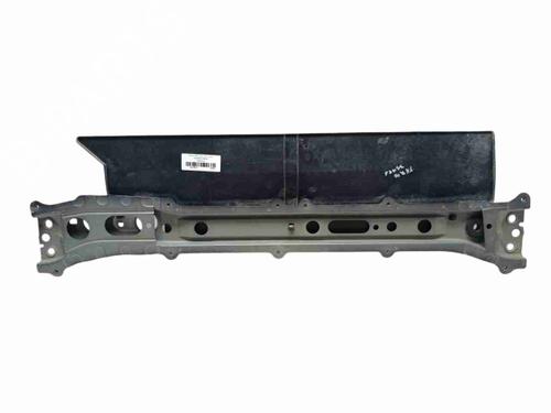 crossmember-toyota-yaris-_p21_-_pa1_-_ph1_-2020-40158026 main image