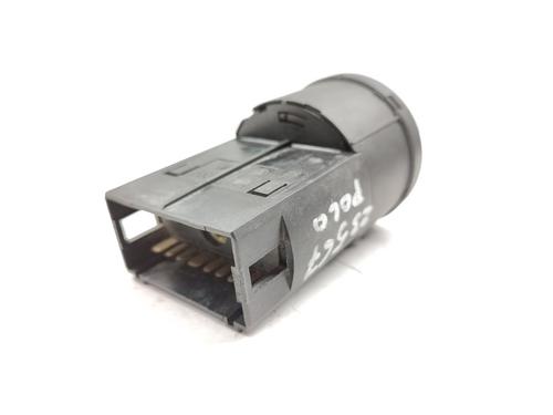 Headlight switch VW POLO IV (9N_, 9A_) 1.9 TDI | BP30082864I24