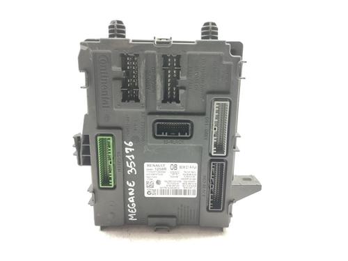 electronic-module-renault-megane-iv-hatchback-b9amn_-2015-31339896 main image
