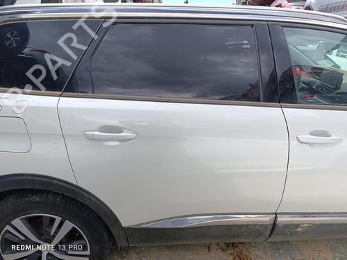 Used Right rear door PEUGEOT 5008 II (MC_, MJ_, MR_, M4_) [2016-2025]  29547395