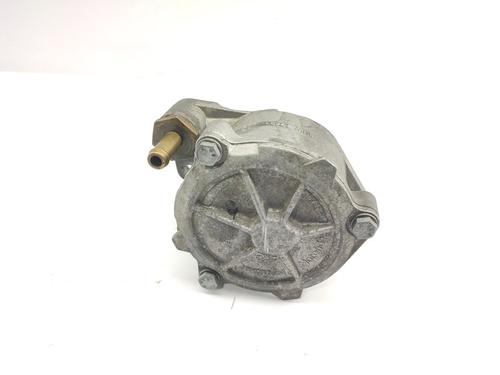 Used Vacuum pump BMW 3 (E46) 320 d (136 hp) 16512074