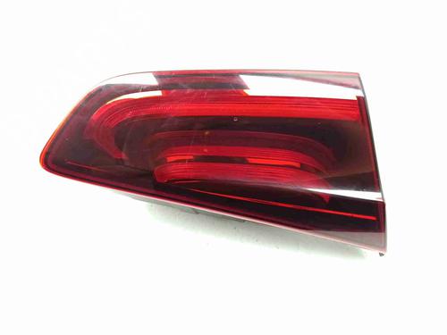 left-tailgate-light-kia-xceed-cd-2019-33690867 main image