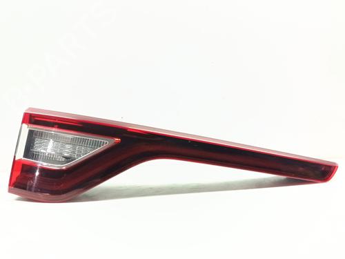 Feu de coffre gauche RENAULT MEGANE IV Grandtour (K9A/M/N_) 1.5 Blue dCi 115 (K9A6) (116 hp) 31854804