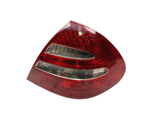 Used Right taillight Right taillight MERCEDES-BENZ E-CLASS (W211) E 270 CDI (211.016) (177 hp) 34059552 34059552
