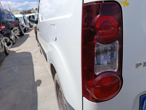 Used Left taillight Left taillight PEUGEOT PARTNER Box Body/MPV 1.6 HDi (90 hp) 35949336 35949336
