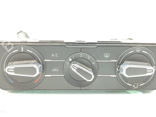 Used Climate control VW POLO VI (AW1, BZ1, AE1) 1.0 (75 hp) 16511753