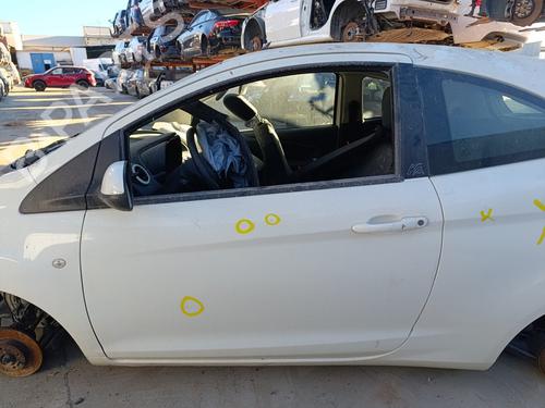 Used Left front door FORD KA (RU8) 1.2 (69 hp) 30519165