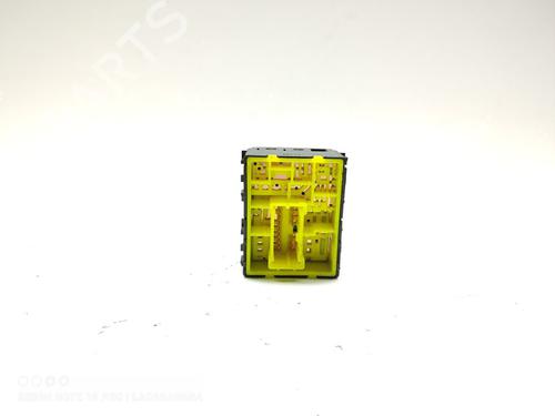Mirror switch NISSAN JUKE (F15) 1.5 dCi | BP17946381I25