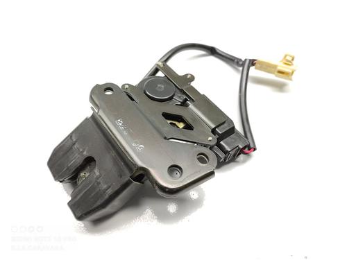 Used Tailgate lock TOYOTA AVENSIS (_T25_) 1.8 VVT-i (ZZT251_, ZZT251R) (129 hp) 16984422