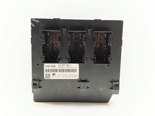 Used Electronic module Electronic module VW GOLF VI (5K1) [2008-2014] 33705038 33705038