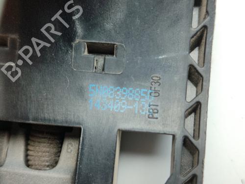 Front right exterior door handle VW GOLF VI (5K1) 1.6 TDI | BP18843072C129 