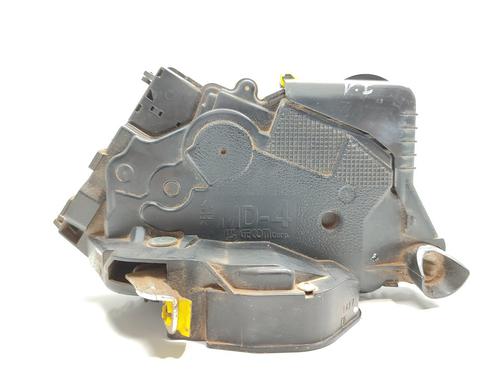 Used Front left lock TOYOTA YARIS (_P9_) [2005-2014]  16881073