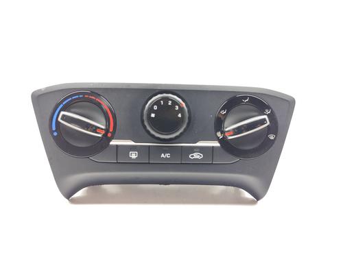 Used Climate control HYUNDAI i20 II (GB, IB) 1.2 (84 hp) 27566281