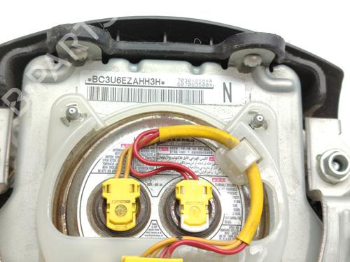 Driver airbag MITSUBISHI OUTLANDER II (CW_W) 2.0 DI-D (CW8W) | BP16504721C9 