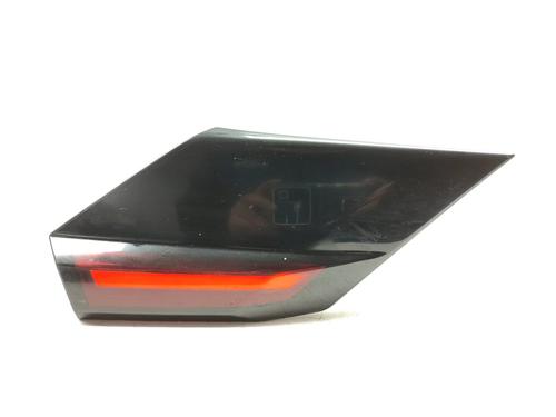 Used Right tailgate light CITROËN C4 III (BA_, BB_, BC_) 1.2 PureTech 130 (BAHNSA, BAHNSB) (130 hp) 30400276