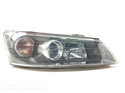 Used Right headlight HYUNDAI SONATA V (NF) 2.4 (162 hp) 25330937