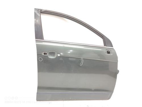 Used Right front door CHEVROLET CAPTIVA (C100, C140) 2.0 D 4WD (150 hp) 16506221