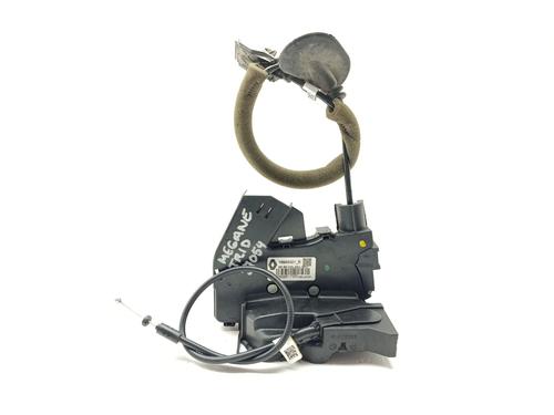hjre-bagtil-las-renault-megane-iv-hatchback-b9amn_-2015-34372710 main image
