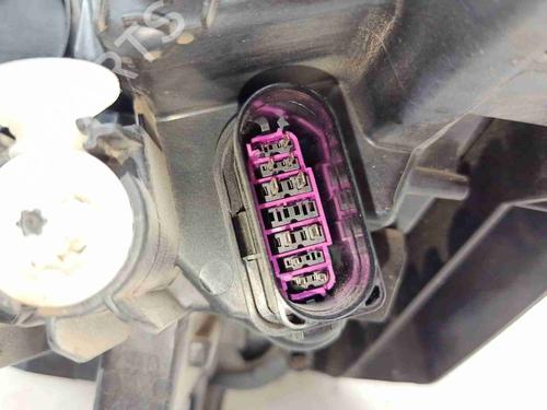 Right headlight SEAT ARONA (KJ7, KJP) 1.0 TSI | BP36674733C29 - Image 5