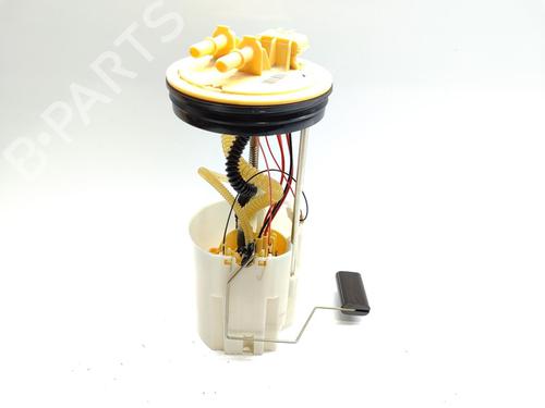 Used Fuel pump NISSAN QASHQAI II SUV (J11, J11_) [2013-2025]  17064365