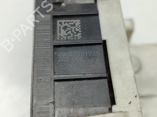 Front right lock VW CRAFTER 30-50 Van (2E_) 2.5 TDI | BP17479975C97 