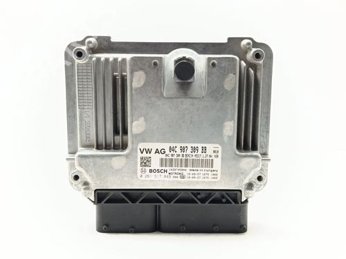 Used Engine control unit (ECU) VW POLO VI (AW1, BZ1, AE1) [2017-2026]  31382719