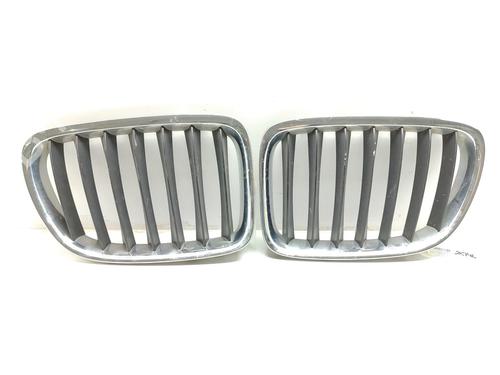Used Grille BMW X1 (E84) sDrive 18 d (143 hp) 16506483