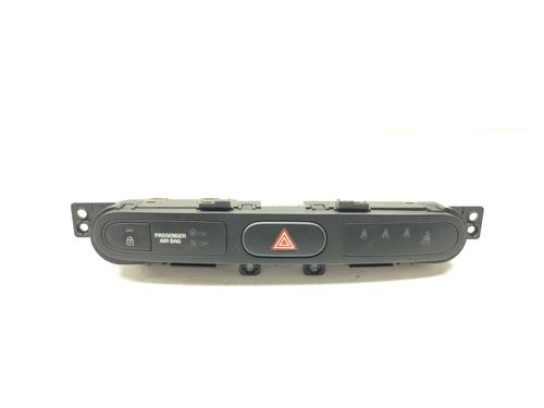 Used Switch Switch KIA CARENS IV 1.6 GDi (135 hp) 33930930 33930930