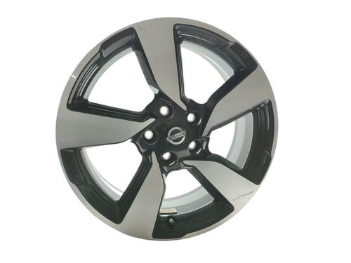 rim-nissan-qashqai-ii-j11-j11_-2013-32326181 main image