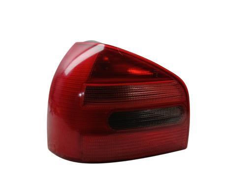 Used Left taillight AUDI A3 (8L1) 1.8 (125 hp) 32208960
