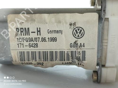 Right rear window motor VW GOLF IV (1J1)  | BP18142167E22 