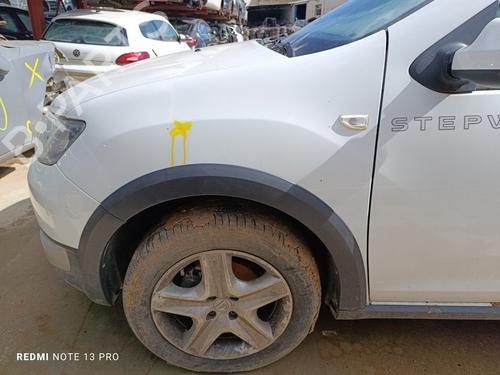 Used Left front fenders DACIA SANDERO II [2012-2025]  24371947
