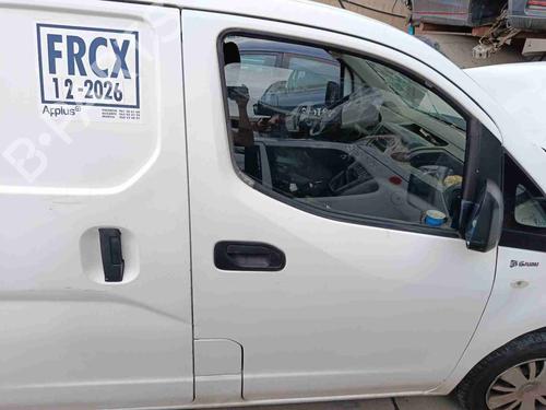 Dør højre fortil Dør højre fortil NISSAN NV200 / EVALIA Bus 1.5 dCi 90 (M20, M20M) (90 hp) 39685204 39685204