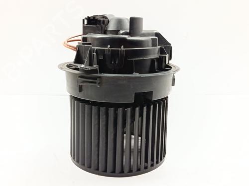 Used Heater blower motor Heater blower motor RENAULT CLIO IV Grandtour (KH_) [2012-2021] 33400946 33400946