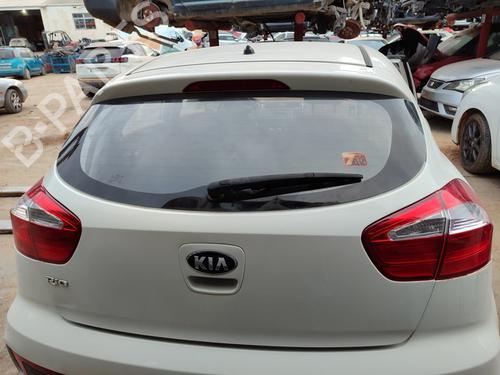 Used Tailgate KIA RIO III (UB) 1.2 CVVT (84 hp) 23142718