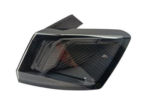 Used Right taillight Right taillight 32673291 32673291