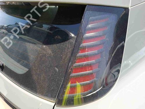 Used Right taillight Right taillight 37027359 37027359