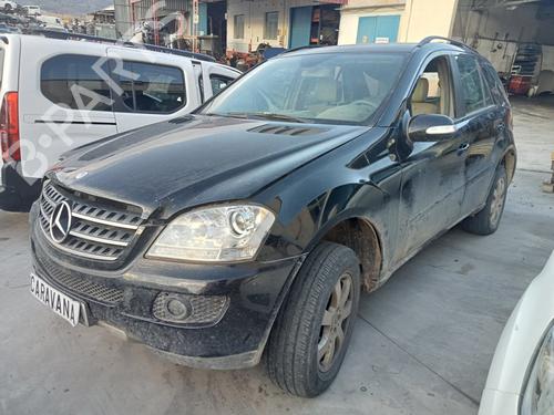 Front right window mechanism MERCEDES-BENZ M-CLASS (W164) ML 320 CDI 4-matic (164.122) | BP16726830C23 