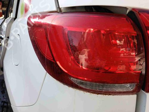 Venstre baglygte Venstre baglygte KIA SPORTAGE III (SL) 1.7 CRDi (116 hp) 39744319 39744319