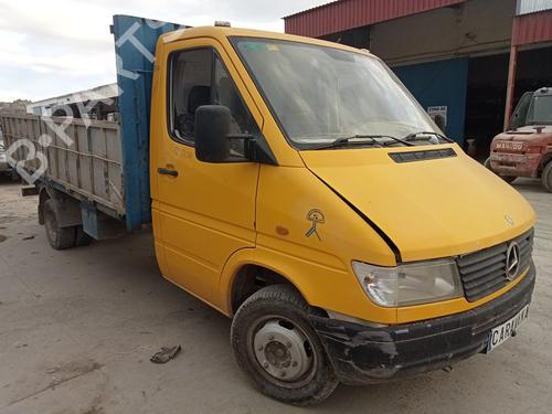 Used Parts MERCEDES-BENZ SPRINTER 4-t Van (B904)    2096033