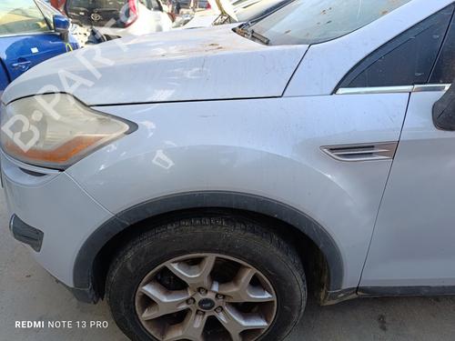 Used Left front fenders FORD KUGA I [2008-2012]  23994542