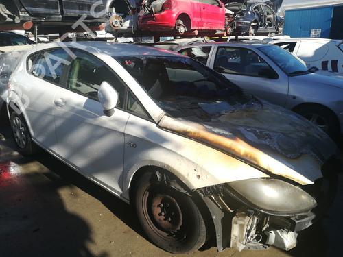 Left front window motor SEAT LEON (1P1)  | BP16513096E21 