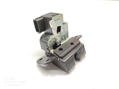 Used Tailgate lock HYUNDAI ix20 (JC) 1.6 CRDI (116 hp) 16516712
