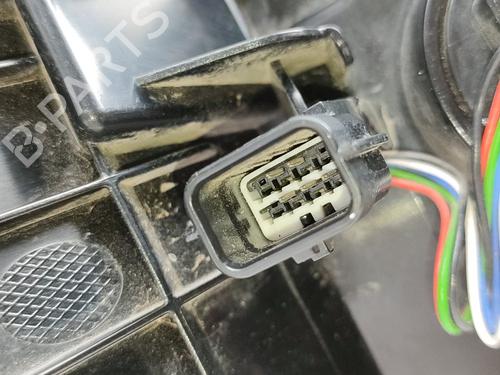 Right taillight RENAULT KADJAR (HA_, HL_) 1.3 TCe 140 (HLNB, HLN1) | BP28588844C35