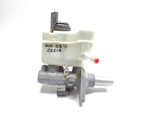 Used Brake master cylinder AUDI Q3 (8UB, 8UG) [2011-2020]  17094030