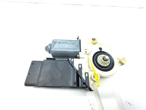Used Right front window motor SEAT TOLEDO II (1M2) [1998-2006]  25815949