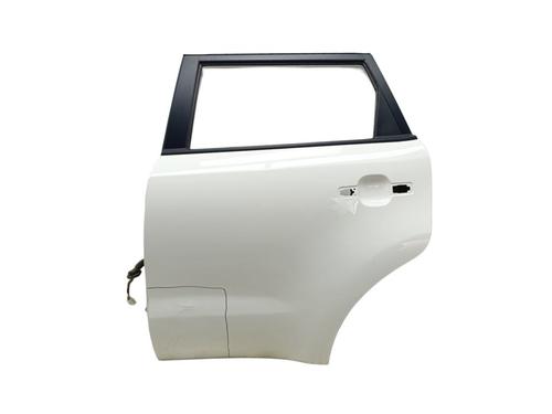 BP23066107C4 main image