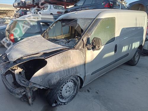 Dør venstre foran OPEL COMBO Tour (X12) 1.6 CDTI (C26, D26, E26, C05) | BP16517757C2 