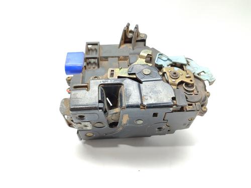 Front right lock SEAT LEON (1P1) 1.9 TDI | BP16776012C97 